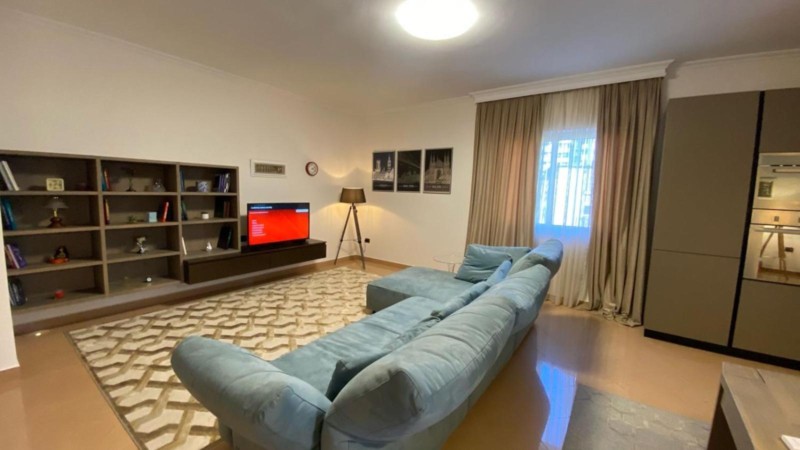 Villa Chaplin Тирана Екстер'єр фото