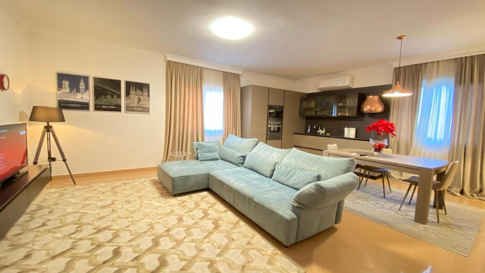 Villa Chaplin Тирана Екстер'єр фото